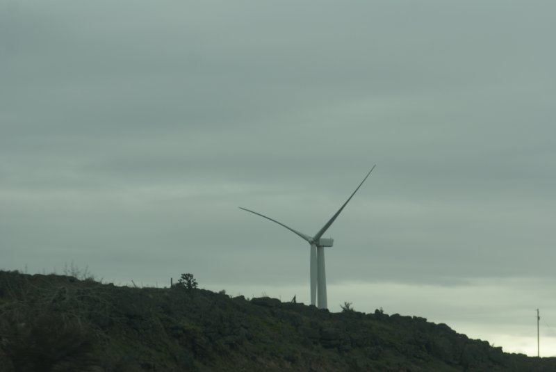 windmillupclose.jpg